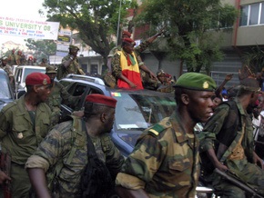 Эксперты бьют тревогу: Гвинее угрожает военная диктатура