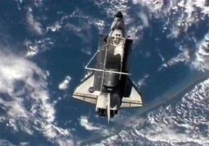 NASA предупредило астронавтов шаттла Discovery о возможном переносе сроков посадки