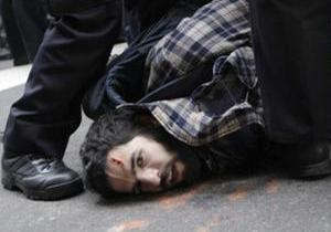 Фотогалерея: Принуждение к порядку. Полиция Нью-Йорка задержала сотни активистов движения Захвати Уолл-Стрит