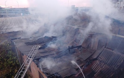 Пожар на Подоле в Киеве потушили