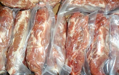 До Криму не пустили 23 тонни бразильської свинини 