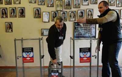 В ДНР і ЛНР відкрилися виборчі дільниці