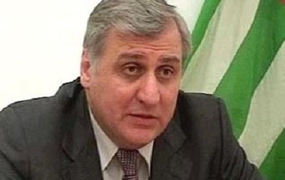 Экс-премьер Абхазии госпитализирован в московскую клинику - СМИ