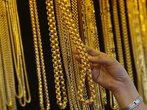 Киевлянин, ограбивший ювелирный магазин, сдал золото в ломбард