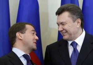 ЗН: Янукович и Медведев подпишут три неанонсированных совместных документа