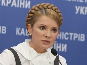 Тимошенко уверена, что Нацбанк продолжает политику разрушения гривны
