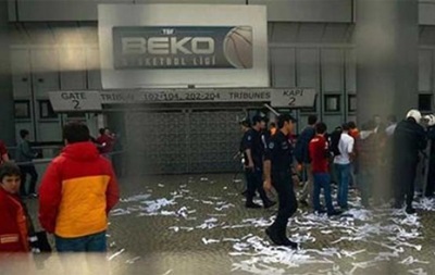 У Стамбулі перед матчем Євроліги загинув фанат Црвени Звєзди