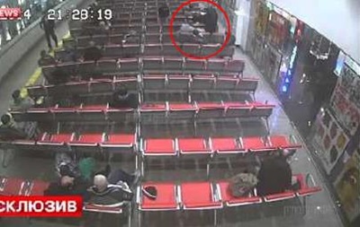 У Москві на вокзалі пасажиру перерізали горло за зауваження про шум
