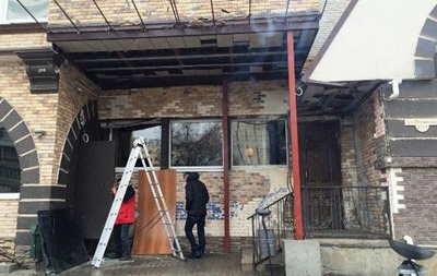 В Ростове-на-Дону из гранатомета обстреляли кафе 