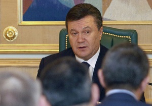 Янукович уволил троих губернаторов