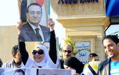 З Мубарака зняли звинувачення в організації убивств