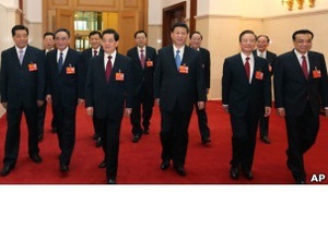Би-би-си: Зачем китайские партийные лидеры красят волосы?