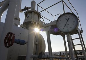 Польша, покупающая газ в Германии дешевле, чем в РФ, подаст в суд на Газпром