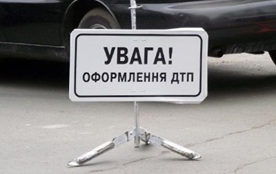 Под Харьковом столкнулись три авто, есть погибшие
