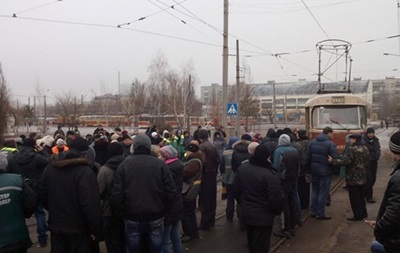 Водители киевских трамваев вышли на работу после забастовки