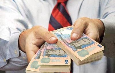 Половина українців не може виплатити кредити