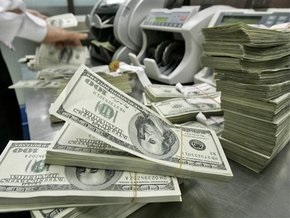 Доллар незначительно вырос на межбанке