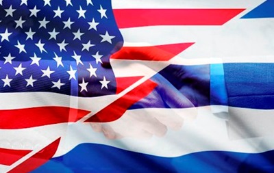 Помічник держсекретаря США відвідає Кубу