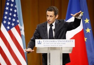 Саркози посоветовал США не навязывать свои взгляды всему миру