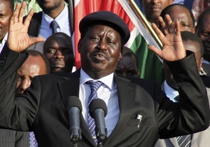 Премьер-министр Кении покинул свой кабинет из-за найденной водопроводчиком гранаты