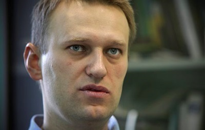 Полицейские доставили Навального домой