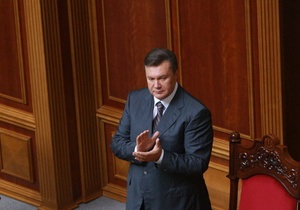Янукович прибыл в Раду. В ПР ждут провокаций от БЮТ