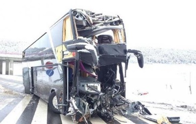 ДТП з рейсовим автобусом у Словаччині: загинула українка