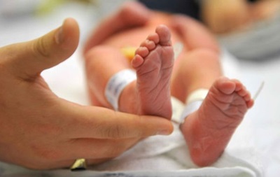 В Британии одобрили создание детей  от трех родителей 