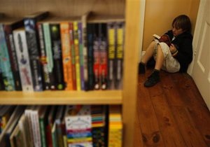 Исследование: Каждый четвертый украинец не читает книг