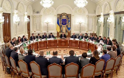 Сьогодні Порошенко проведе засідання Нацради реформ