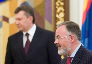 Янукович раскритиковал Табачника и Герман