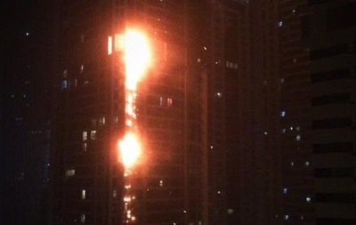 Пожар в небоскребе в Дубае потушили 