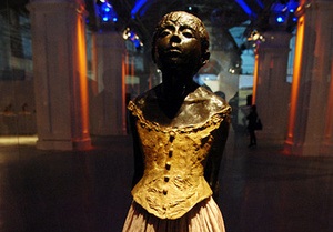 Фотогалерея: Фигура, замри. В Киеве открылся Большой скульптурный салон-2011