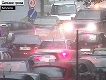 Пробки в Москве растянулись на 450 километров