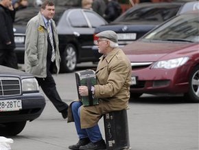 Опрос: 83% украинцев опасаются за свое имущество и здоровье