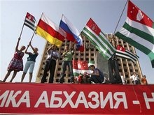 Луганск просит Раду признать независимость Южной Осетии и Абхазии