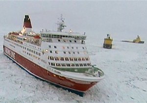 В Балтийском море освобождены все суда, попавшие в ледовую ловушку
