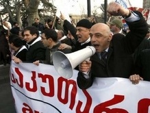 Грузинская оппозиция снова протестует