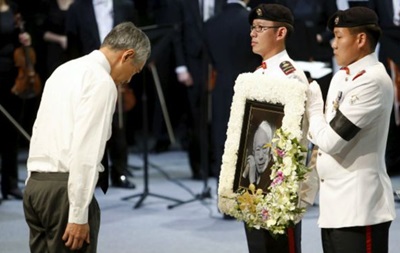 В Сингапуре прощаются с  отцом нации  Ли Куан Ю