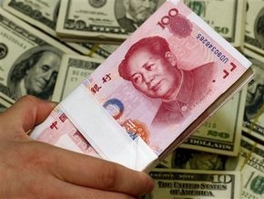 Юань продемонстрировал рекордное падение к доллару