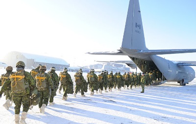 Канада отправит в Украину военный контингент - СМИ
