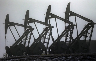 Цены на нефть снижаются на фоне отчета ОПЕК