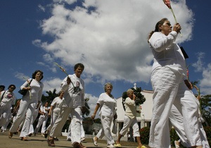Власти Кубы отпустили 70 активисток движения Женщины в белом