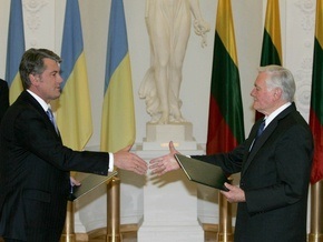 Ющенко намерен подписать с ЕС соглашение об ассоциации в следующем году