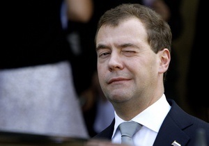 Медведеву подарили планшет BlackBerry