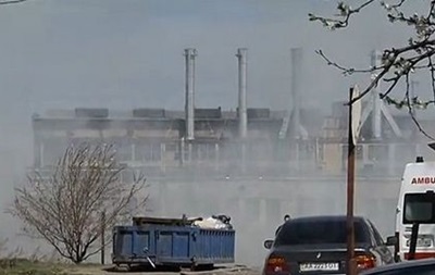 В Киеве загорелся речной порт