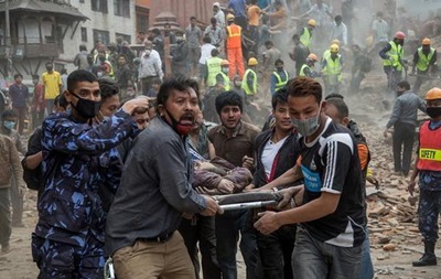 В Непале число жертв землетрясения превысило 1900 человек