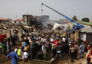 Нигерия скорбит по жертвам авиакатастрофы в Лагосе
