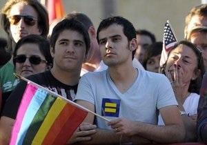Суд продлил запрет на заключение однополых браков в Калифорнии