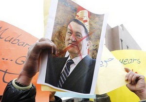 Власти Египта опровергли информацию о бегстве Мубарака за границу